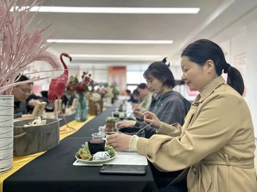 1689579138321579.jpg 640 (1).jpg