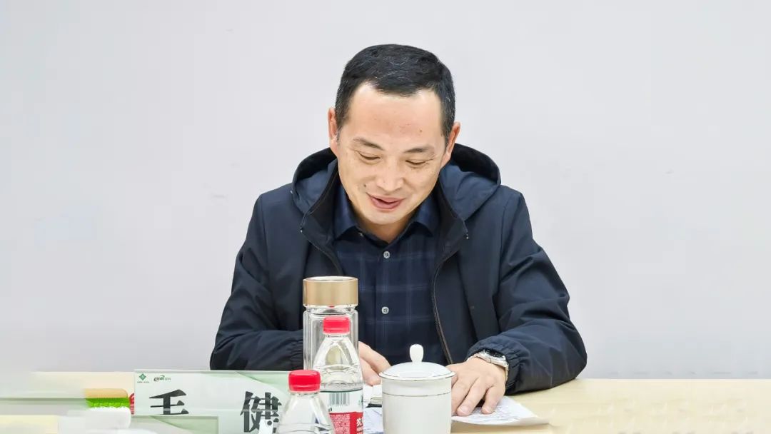 1736212391737943.jpg 1736212391737943.jpg